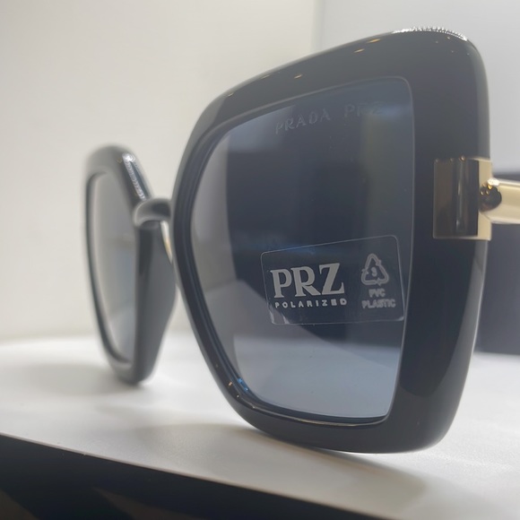 Prada Spr 09w 0PR 09WS Sunglasses PRADA
PR 09WS Nwt Black & Gold - Picture 6 of 6